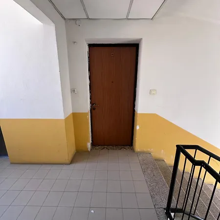 Sardagna 1 Palace * Κρεμόνα