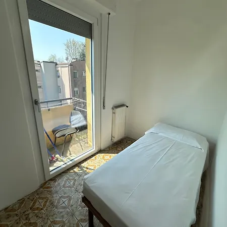 Sardagna 1 Palace *