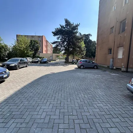 Sardagna 1 Palace