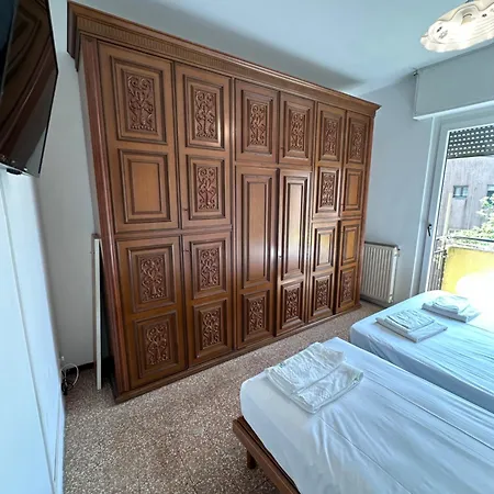 דירה Sardagna 1 Palace קרמונה